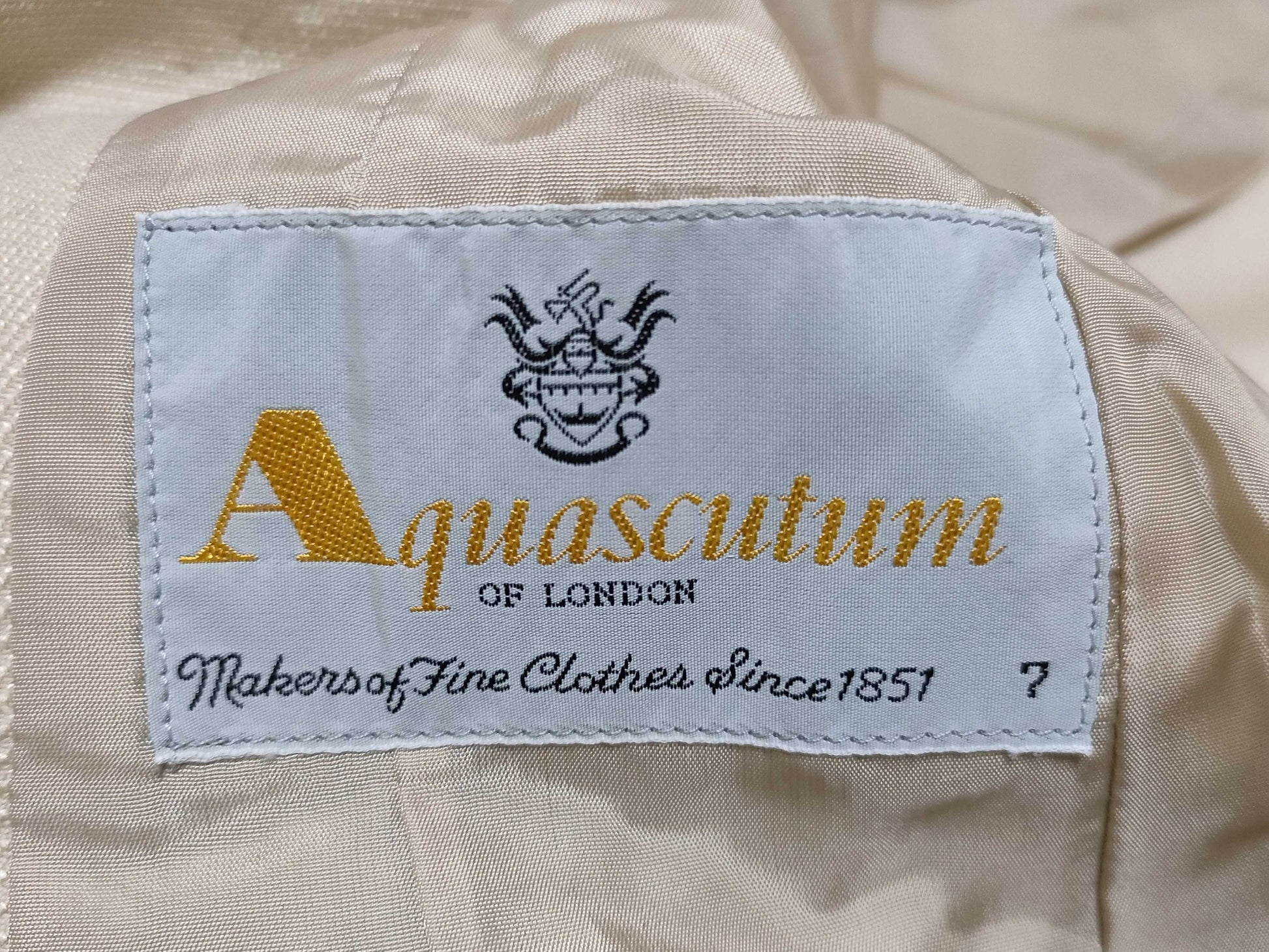 Aquascutum/Set-up/Beige Other Apparel