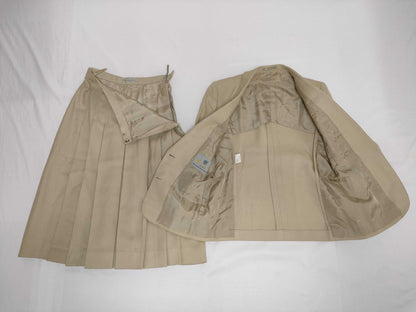 Aquascutum/Set-up/Beige Other Apparel