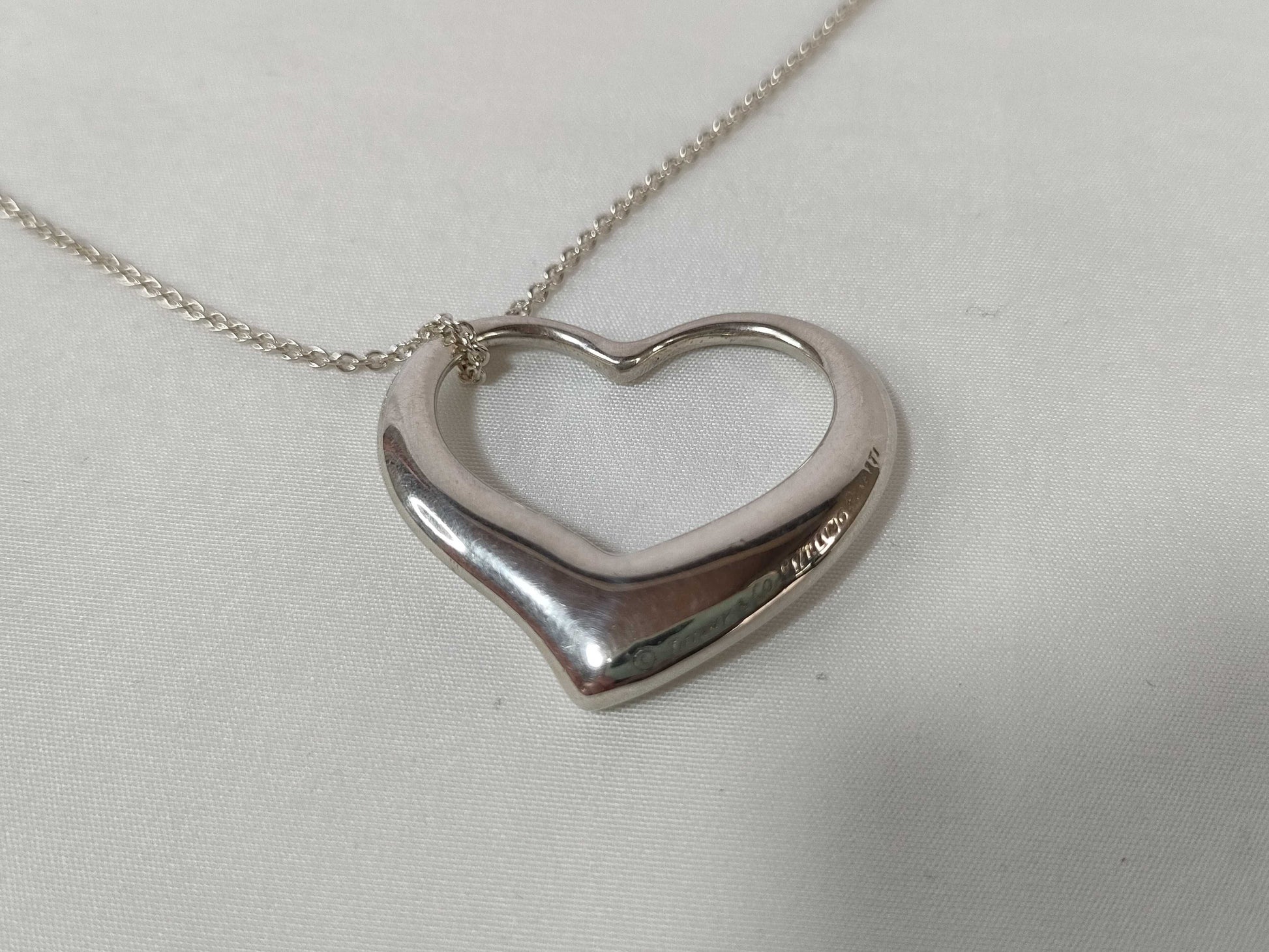 Tiffany & Co. Elsa Peretti Open Heart Pendant Ra Necklace