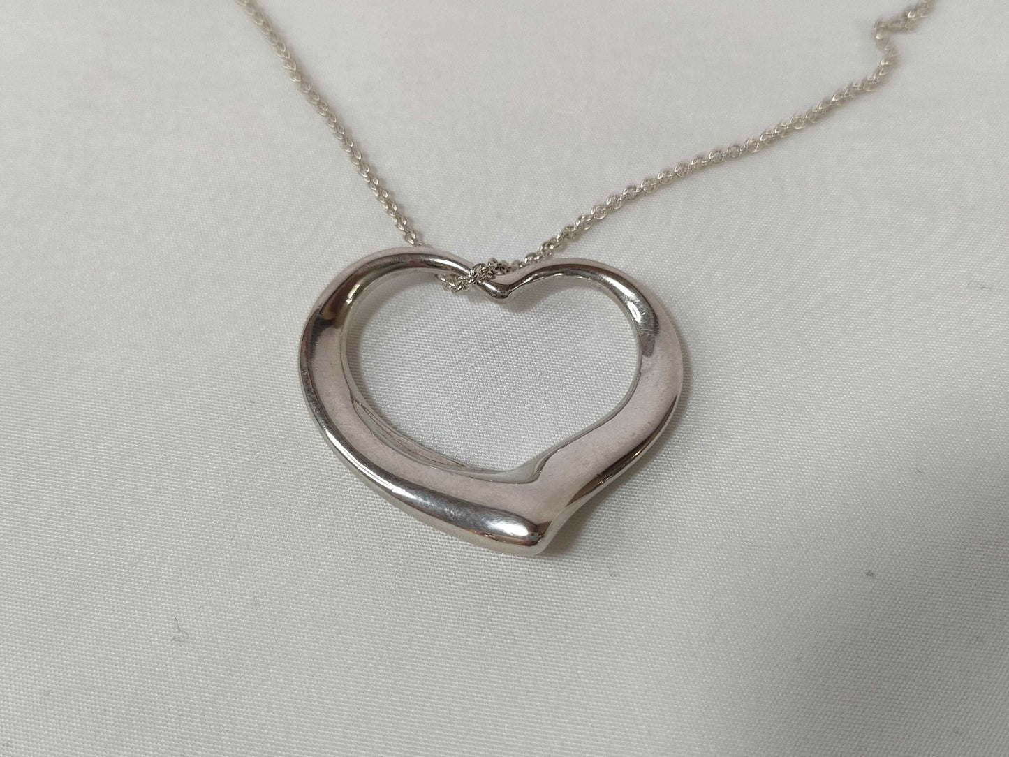 Tiffany & Co. Elsa Peretti Open Heart Pendant Ra Necklace