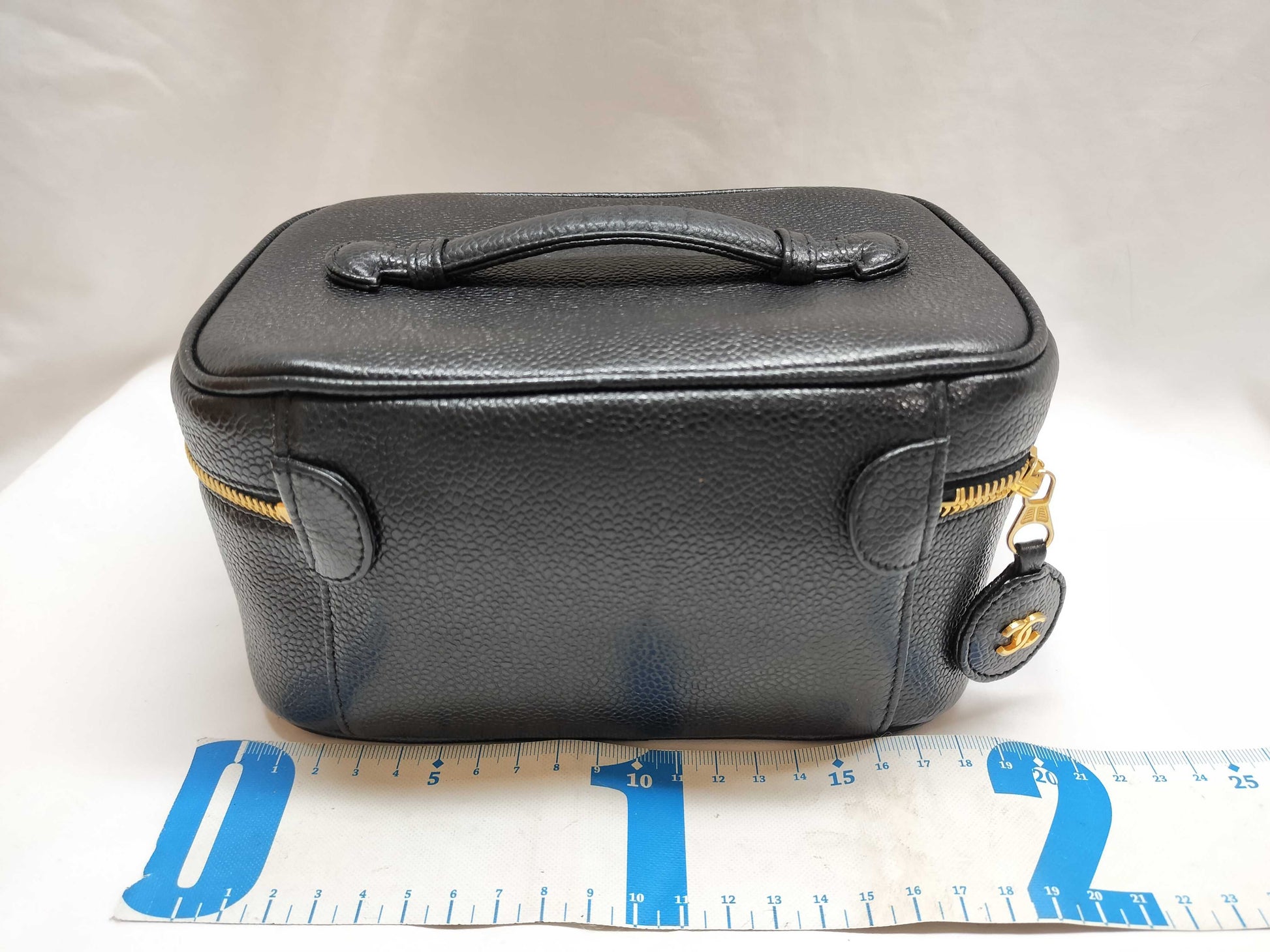 CHANEL Caviar Skin Vanity Makeup Pouch, No. 3