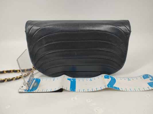 CHANEL Lambskin Flap Chain Shoulder Bag with Turnlock 