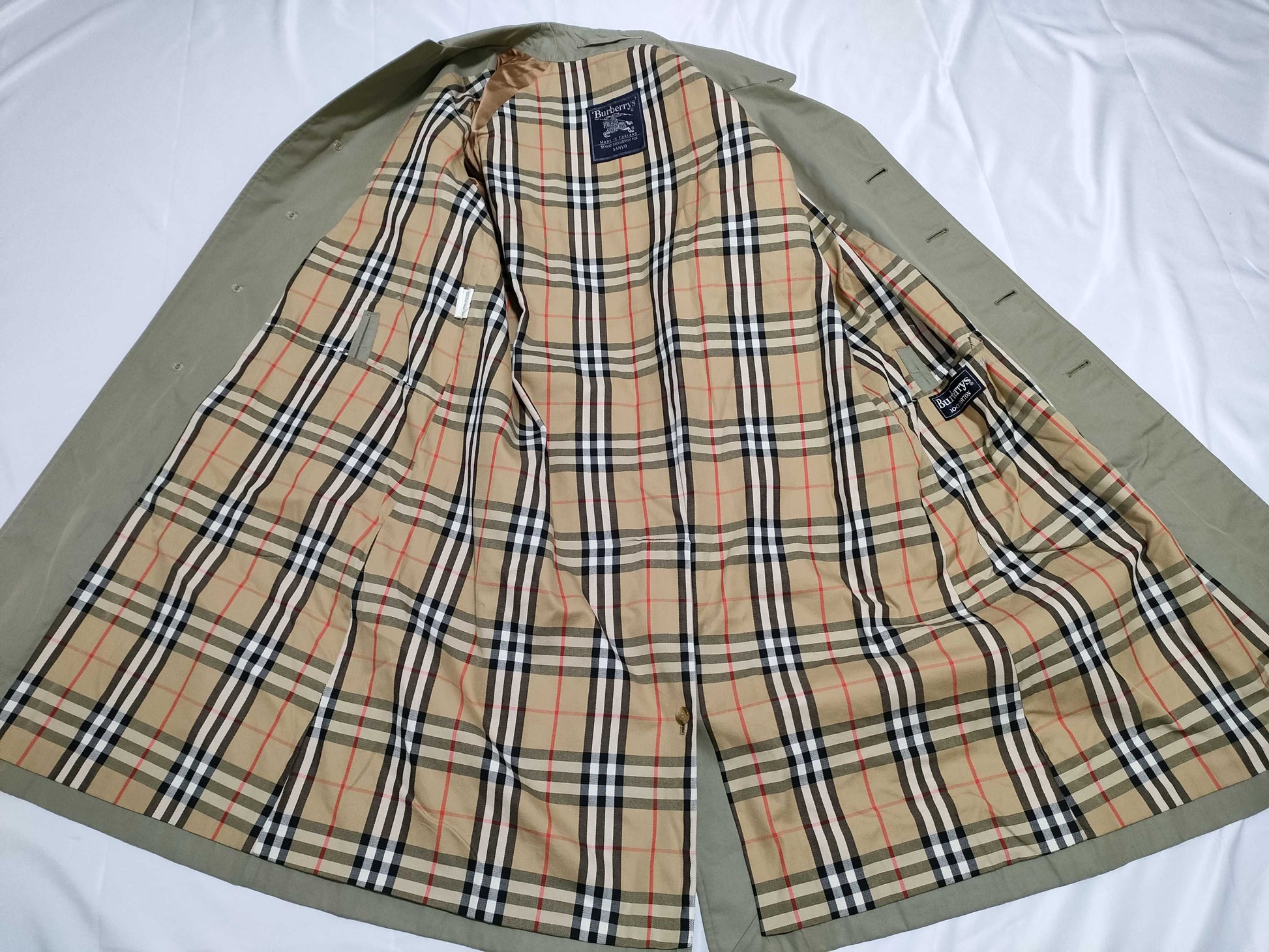 Burberrys trench coat