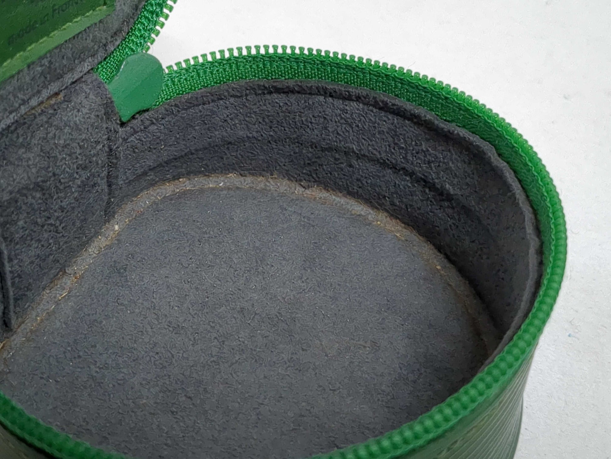 LOUIS VUITTON Damier/Epi 4-ring Key Case/2 Accessory Cases