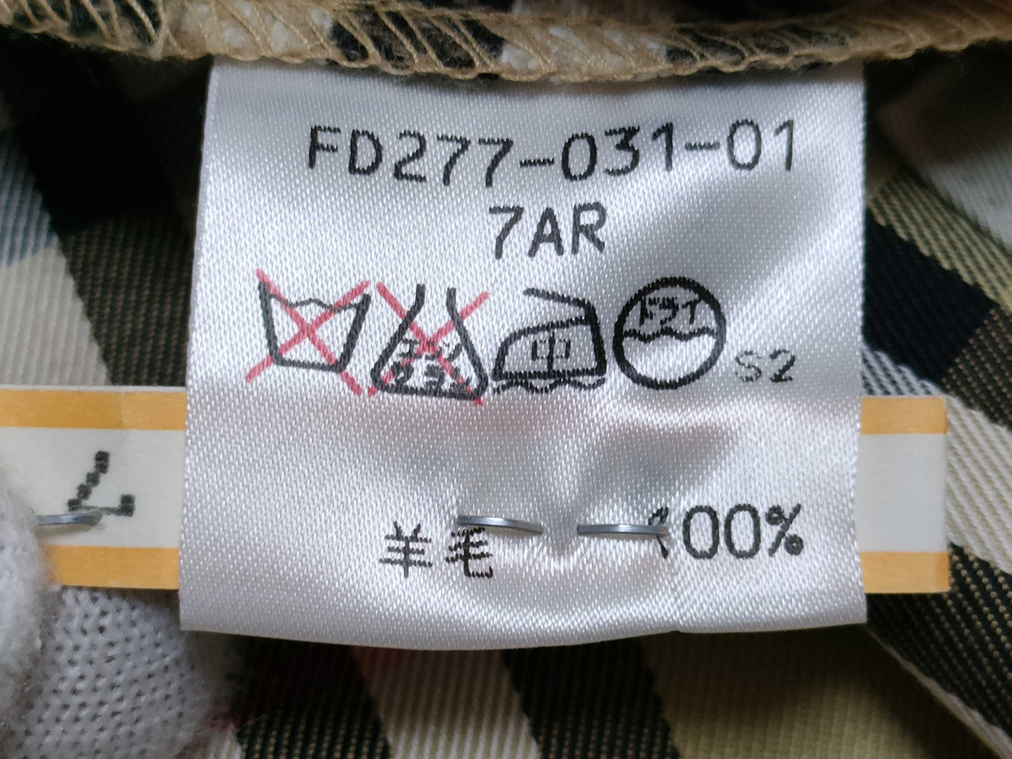 BURBERRY Trench Coat