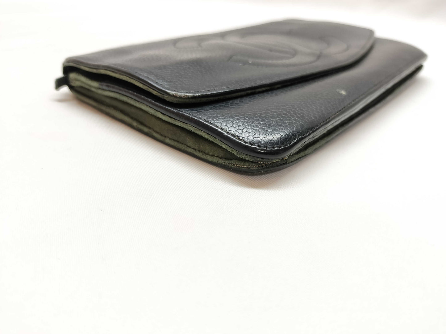 CHANEL Caviar Skin Deca Coco Wallet