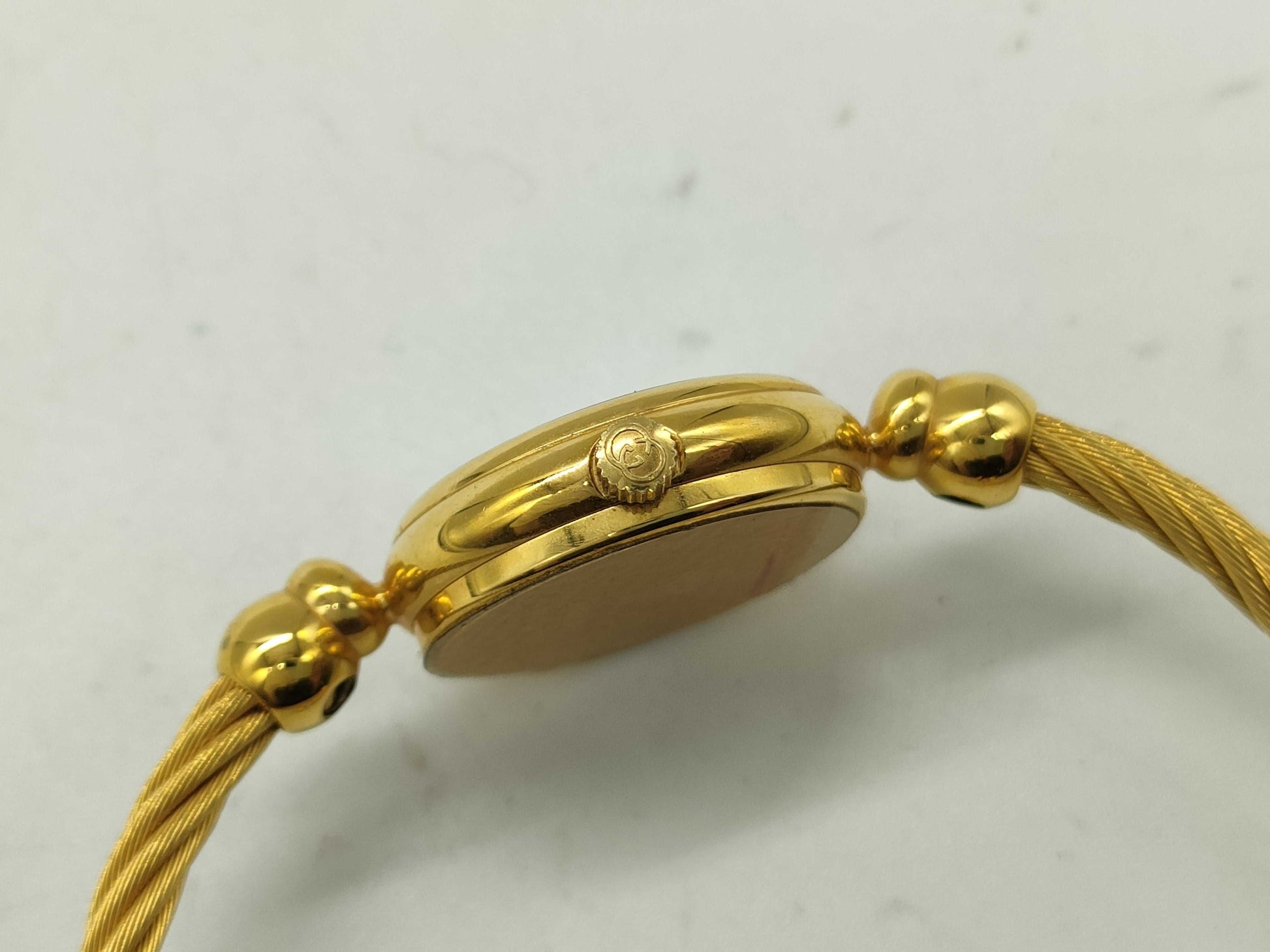 GUCCI 2700.2.1 Women's Watch