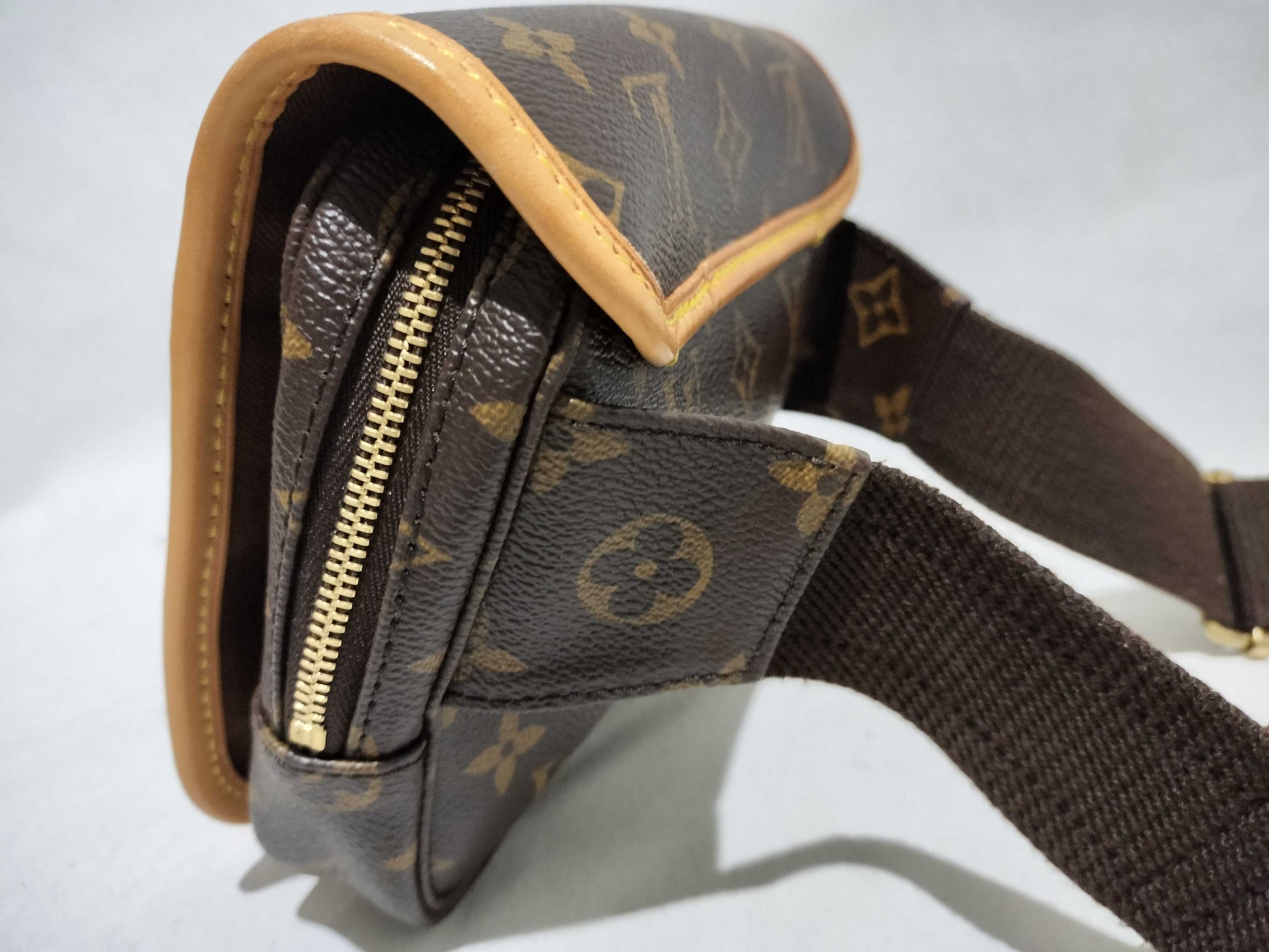 LOUIS VUITTON Monogram M40108 Bumbag Bosphor Shoulder Bag