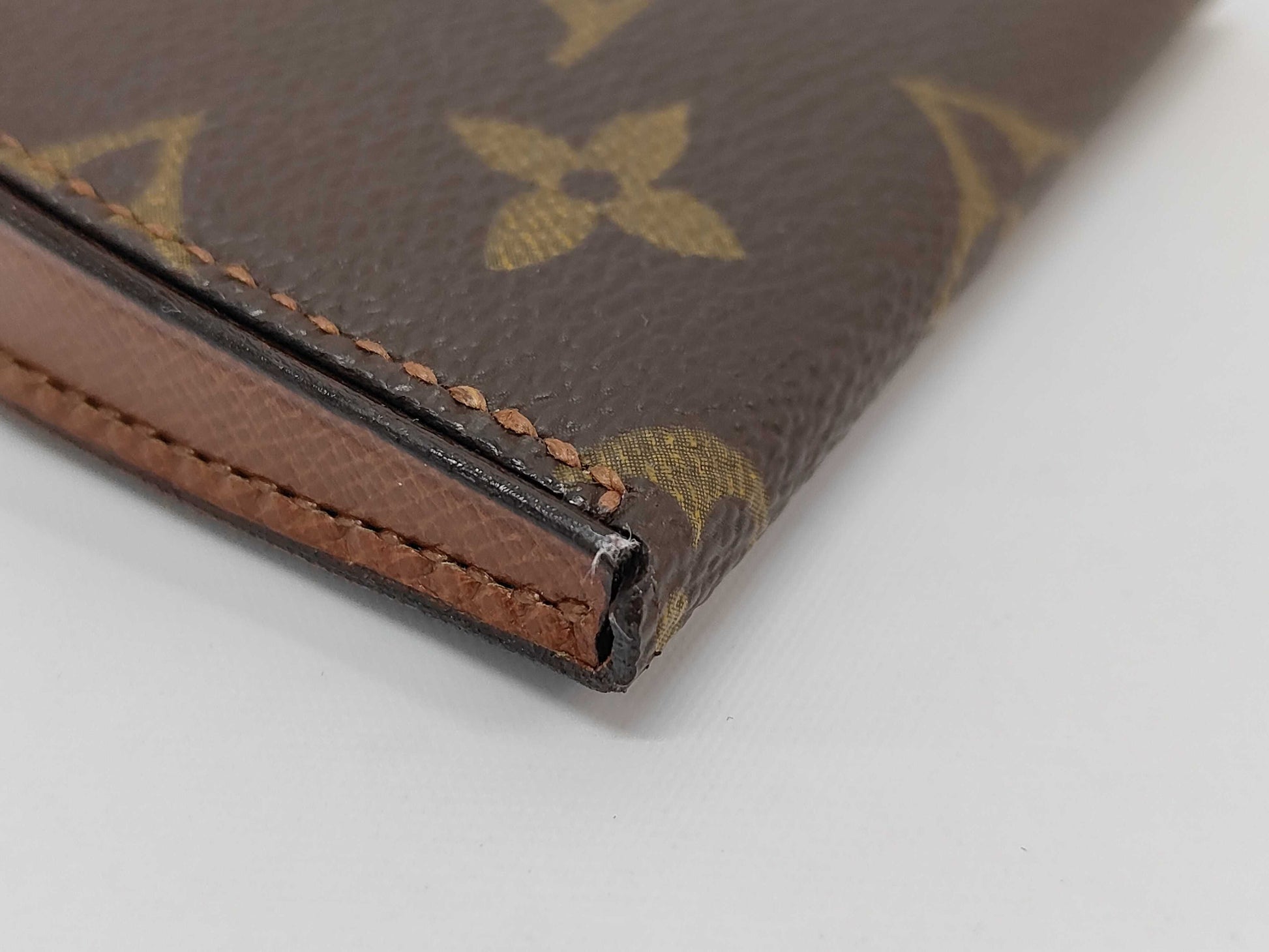 LOUIS VUITTON Monogram Porte Monnaie Cubetto Coin Case