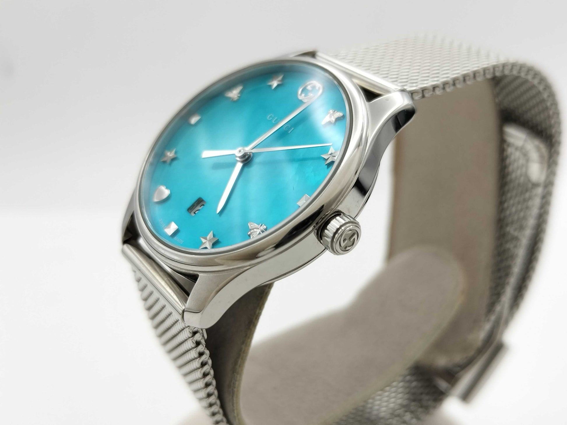 GUCCI Timeless 126.5 17321178 Quartz Shell Dial Women's Watch