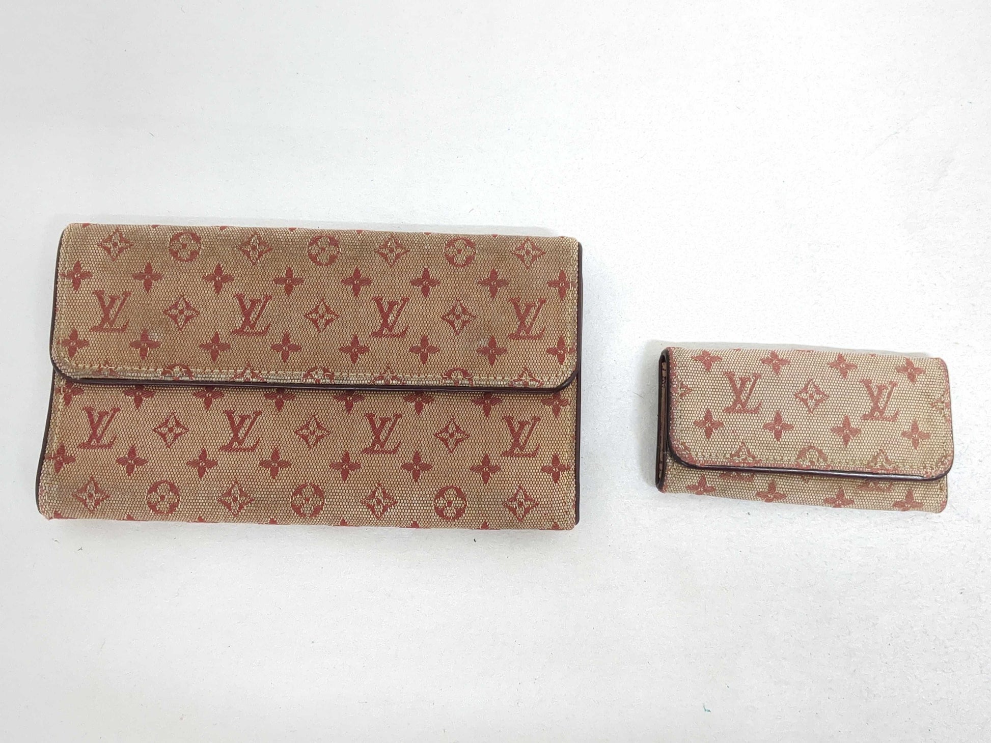 LOUIS VUITTON Monogram Mini Wallet/Key Case Wallet