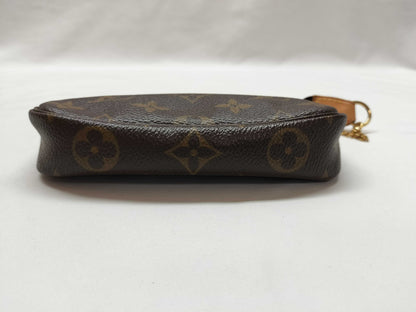 LOUIS VUITTON Monogram M58009 Mini Pochette Accessory Pouch