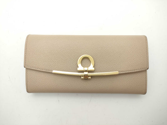 Salvatore Ferragamo Gancini Wallet