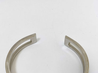 Salvatore Ferragamo Gancini Bangle in Silver