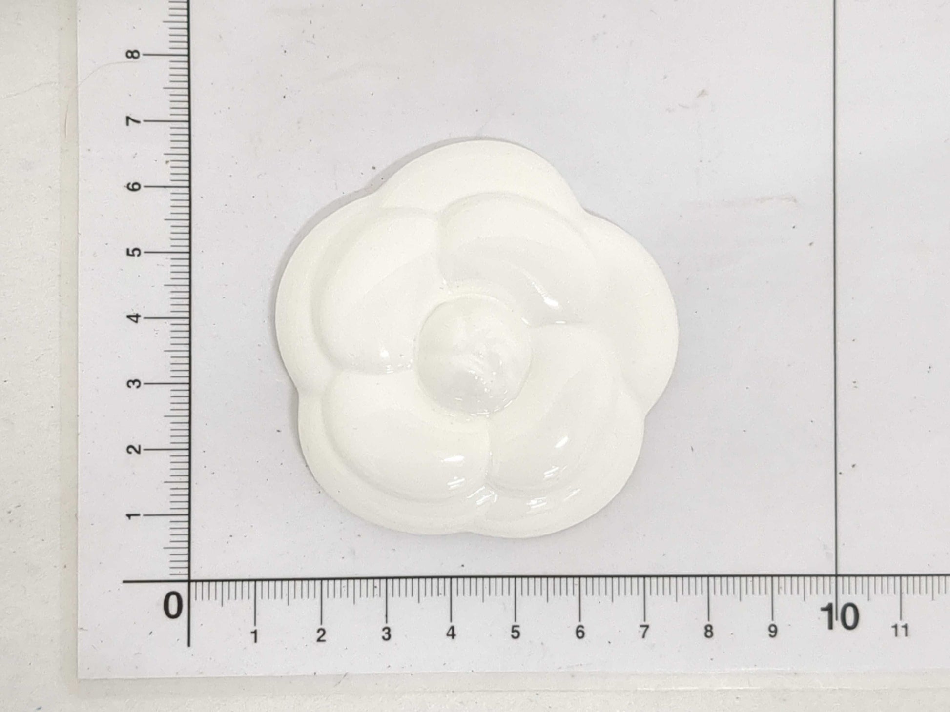 CHANEL Ceramic Camellia and Camellia Charm Set Other Ceramics