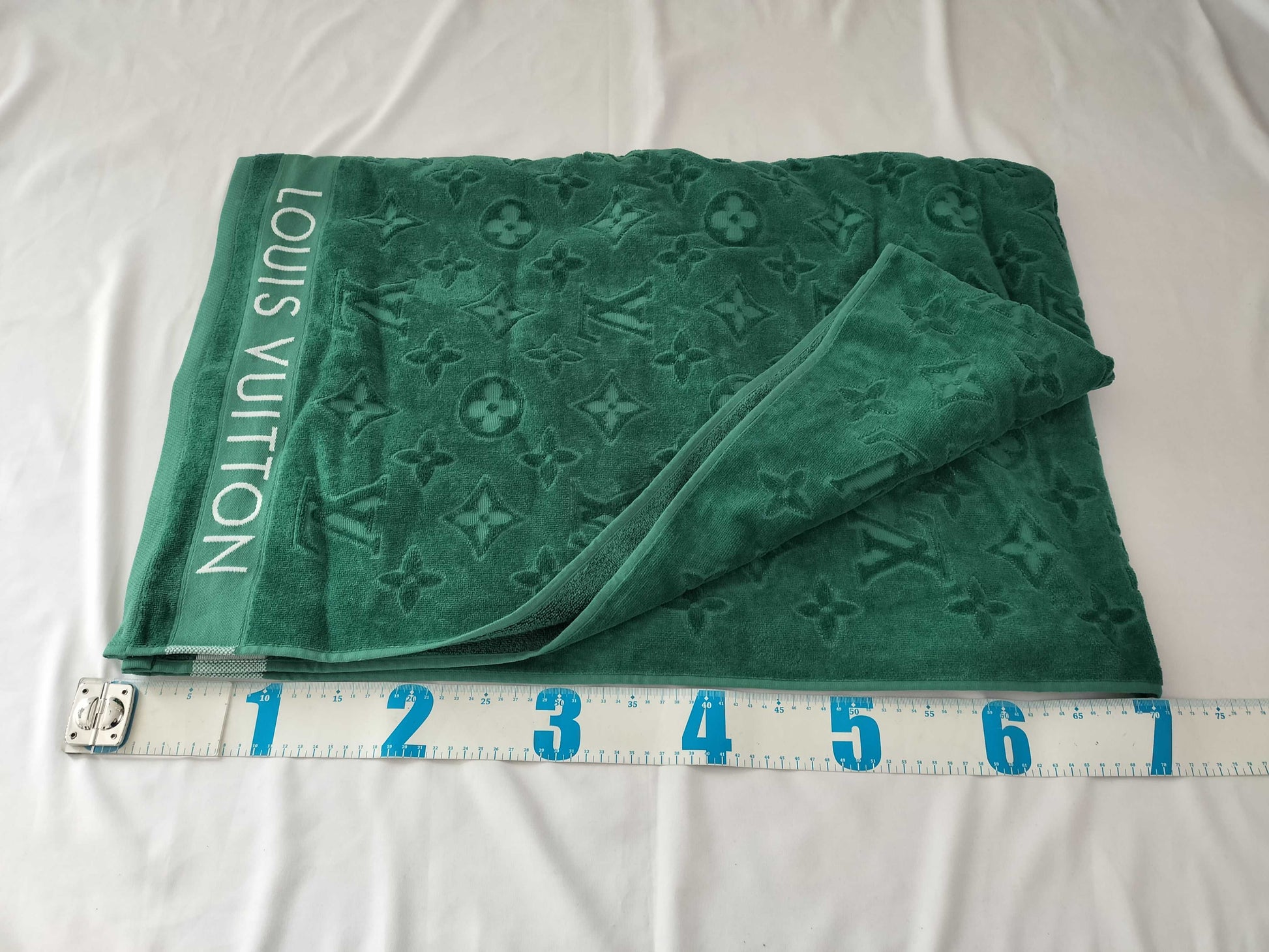 LOUIS VUITTON Monogram M78867 Beach Towel, LV Vacation, Other Accessories