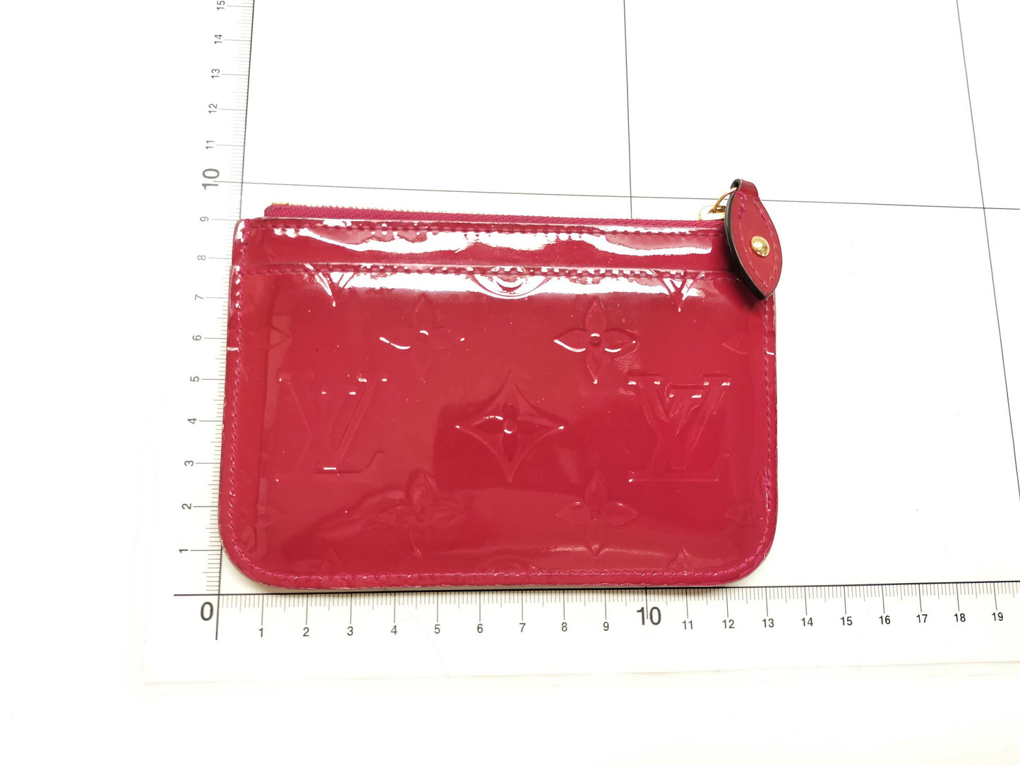 LOUIS VUITTON Vernis Pochette Cle/Coin Case Red Key Case/Key Holder