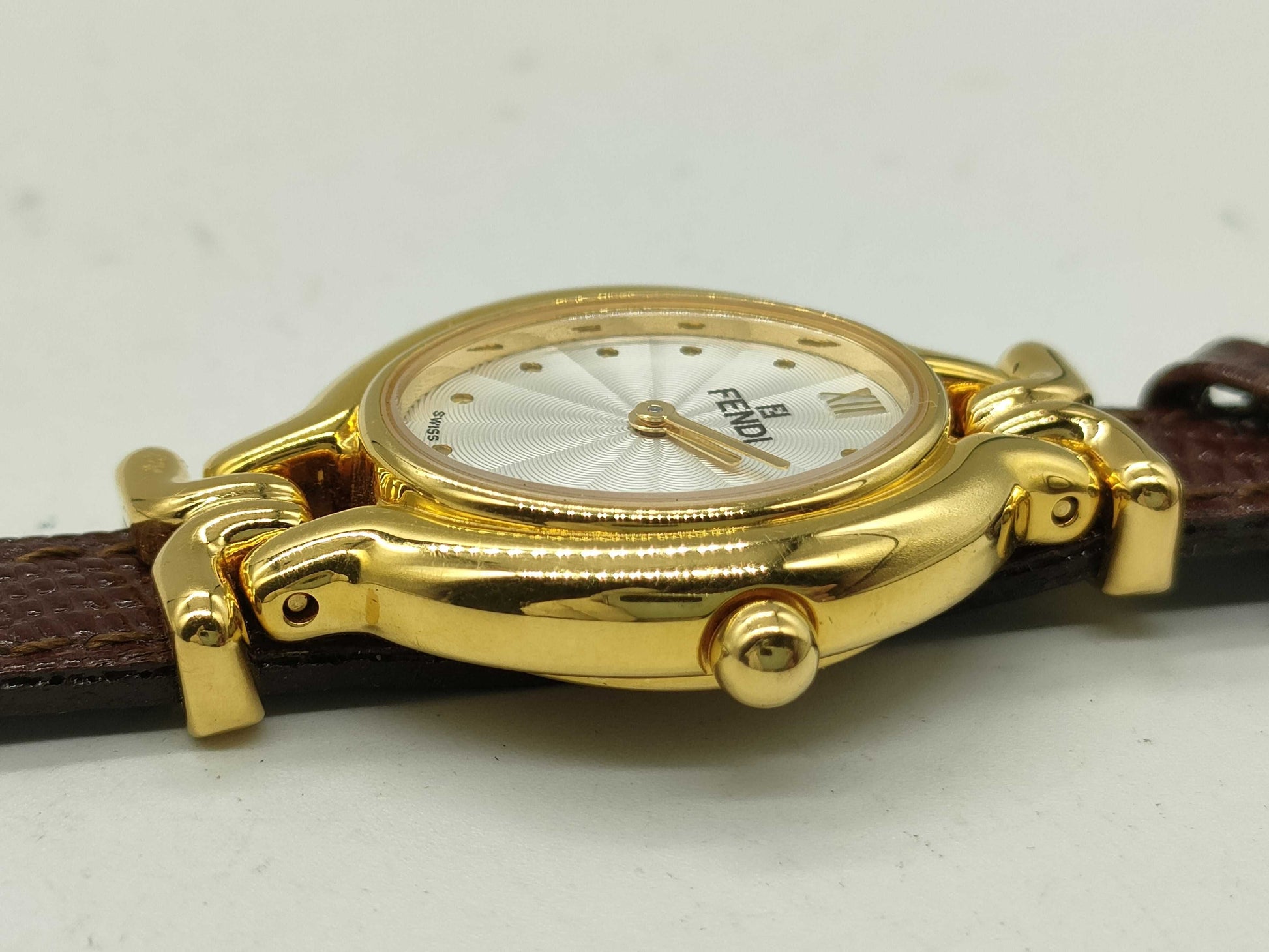 FENDI Horology Change Strap 640L Women's Watch