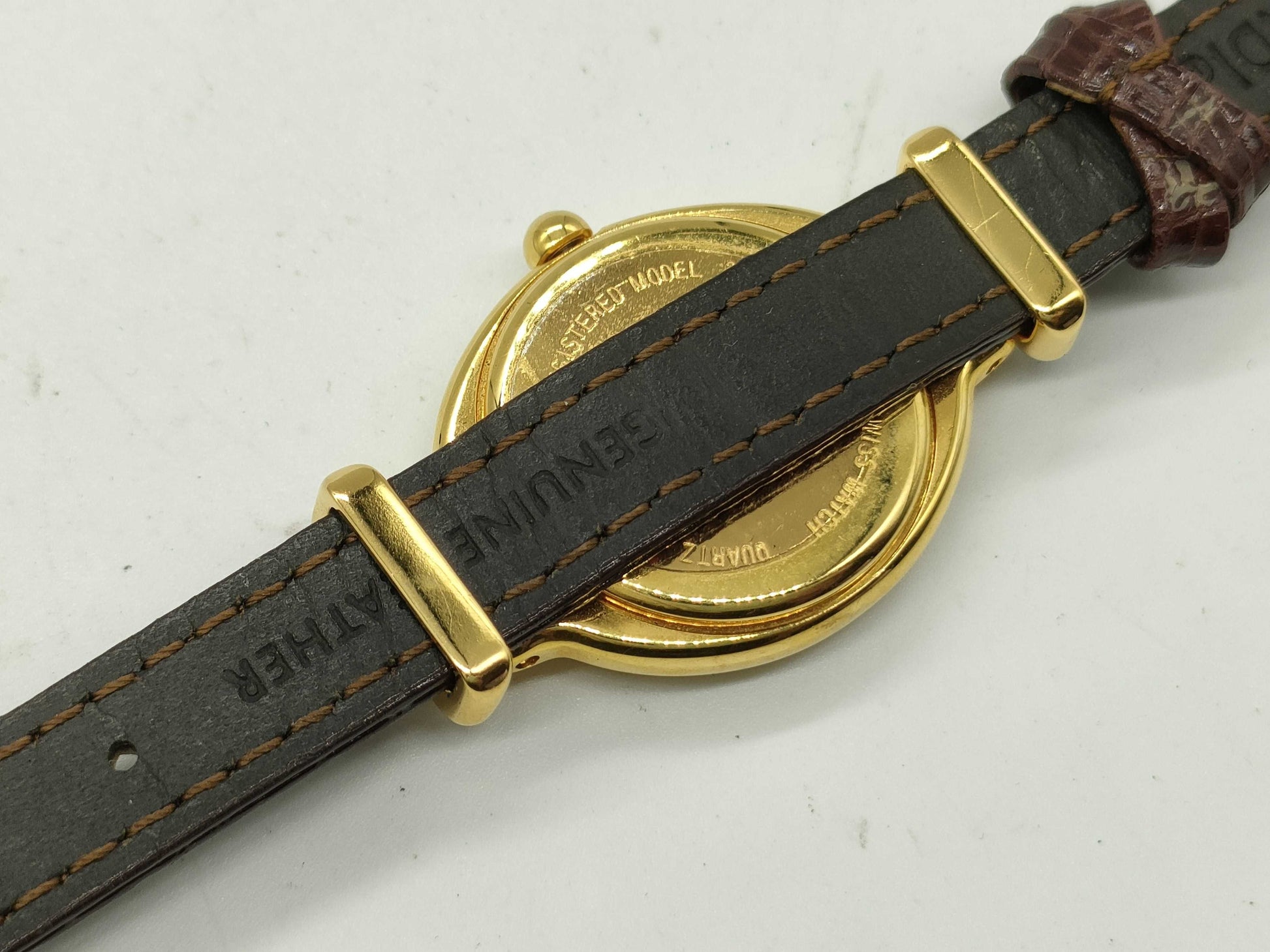 FENDI Horology Change Strap 640L Women's Watch