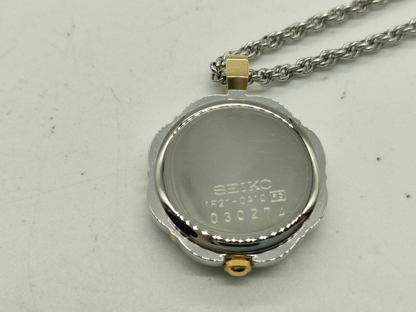 SEIKO 1F21-0A10 Pendant Necklace Watch Women's Watch
