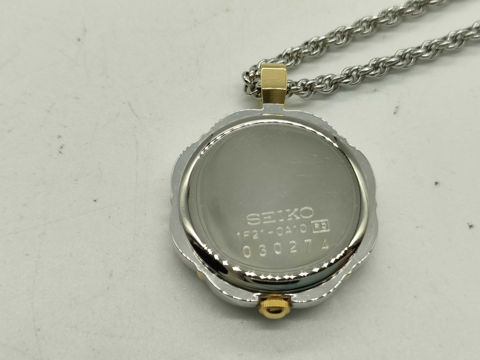 SEIKO 1F21-0A10 Pendant Necklace Watch Women's Watch