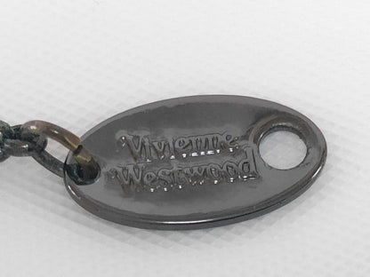 Tiffany & Co. 925 top/Gucci earrings/Vivienne Westwood necklace 