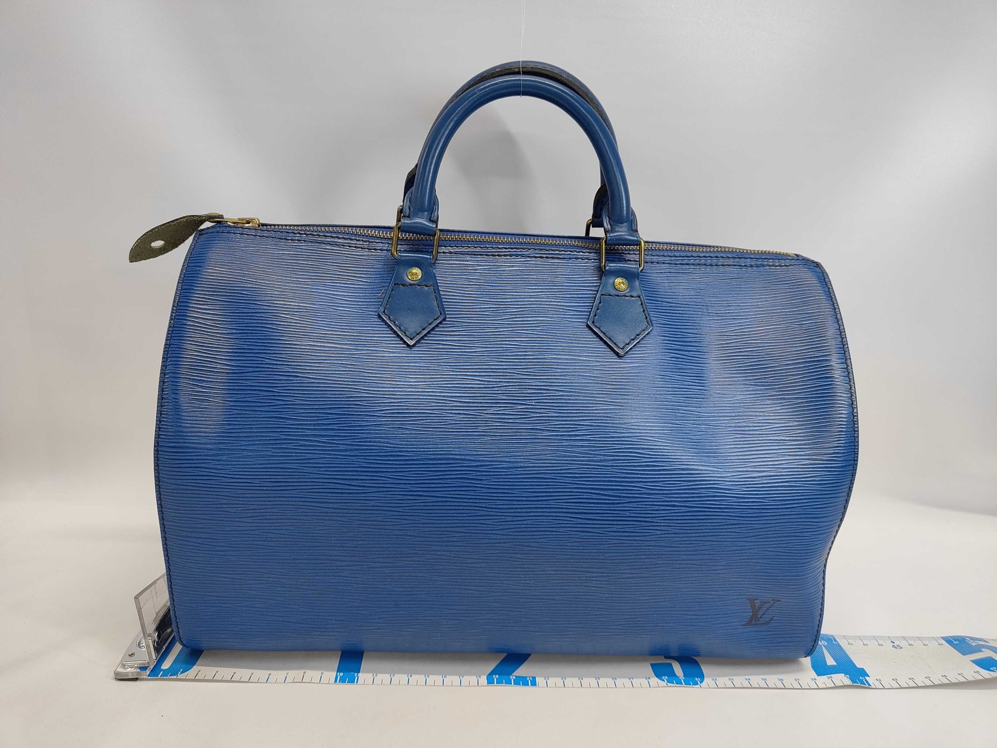 LOUIS VUITTON Epi Speedy 35 Boston Bag