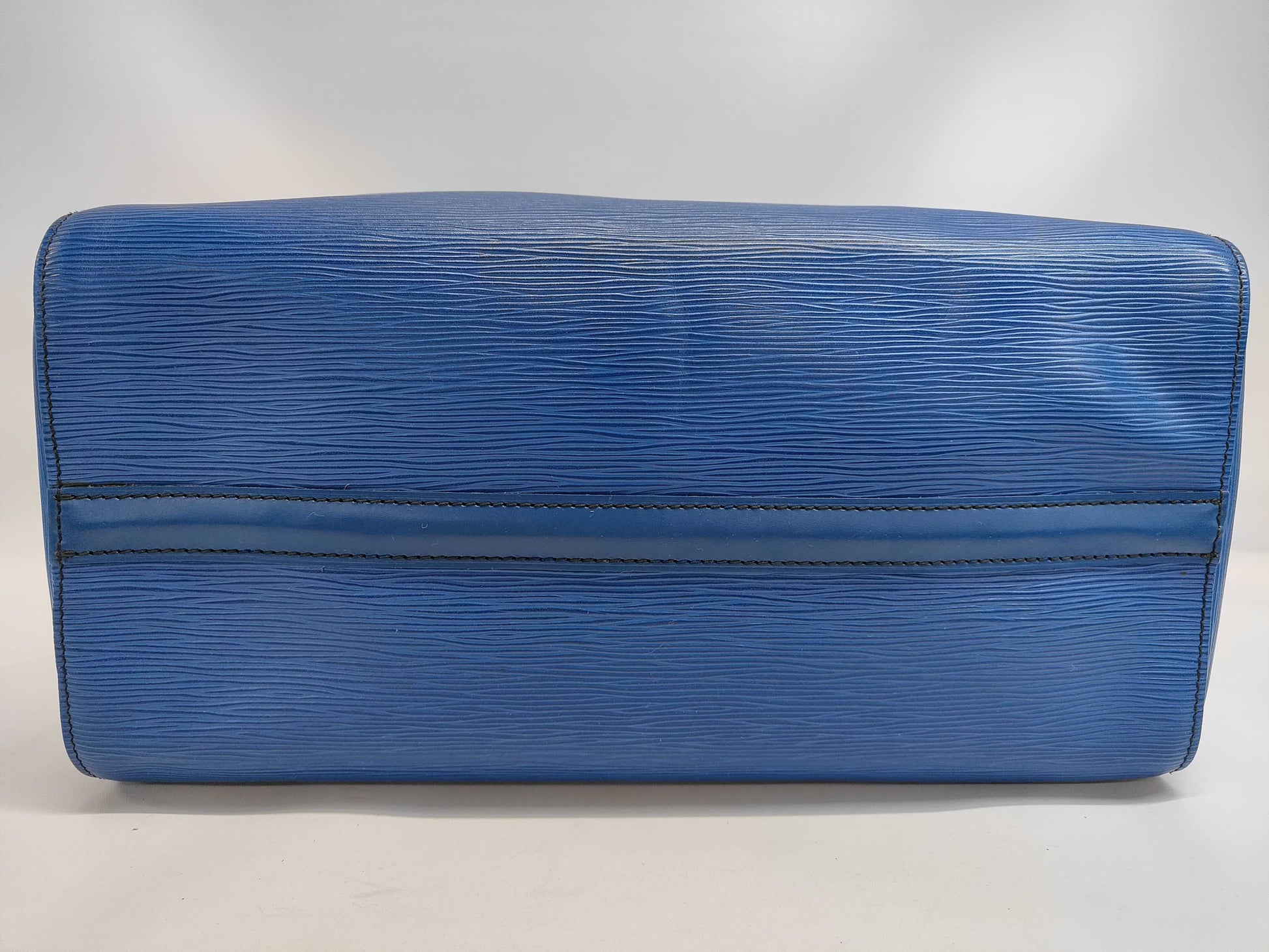 LOUIS VUITTON Epi Speedy 35 Boston Bag