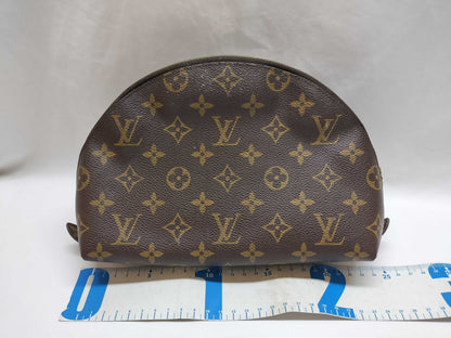 LOUIS VUITTON Monogram Pochette Cosmetic Pouch