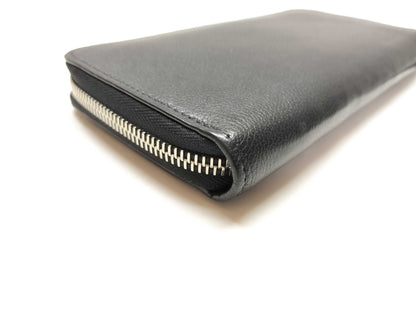 LOUIS VUITTON LockMe Zippy Wallet