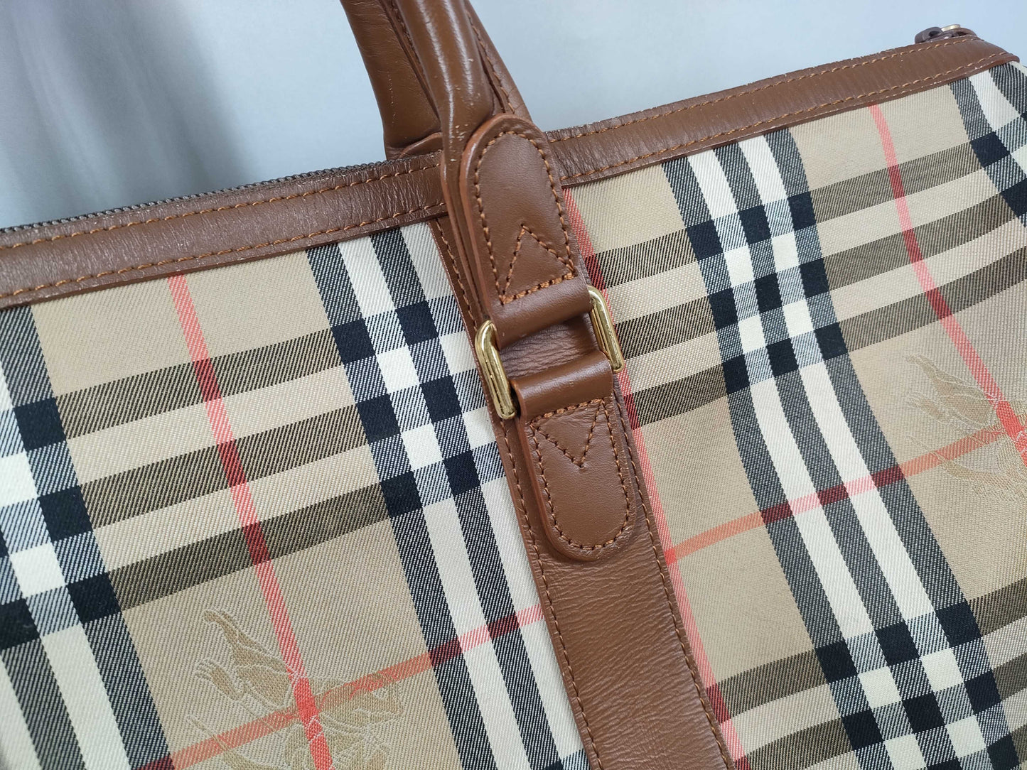 Burberrys Boston bag