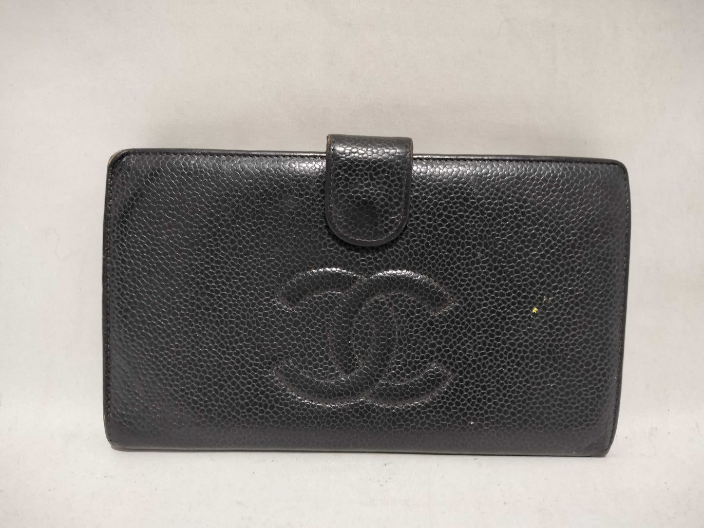 CHANEL Caviar Skin Bifold Long Wallet with Bill Compartment and Coin Purse