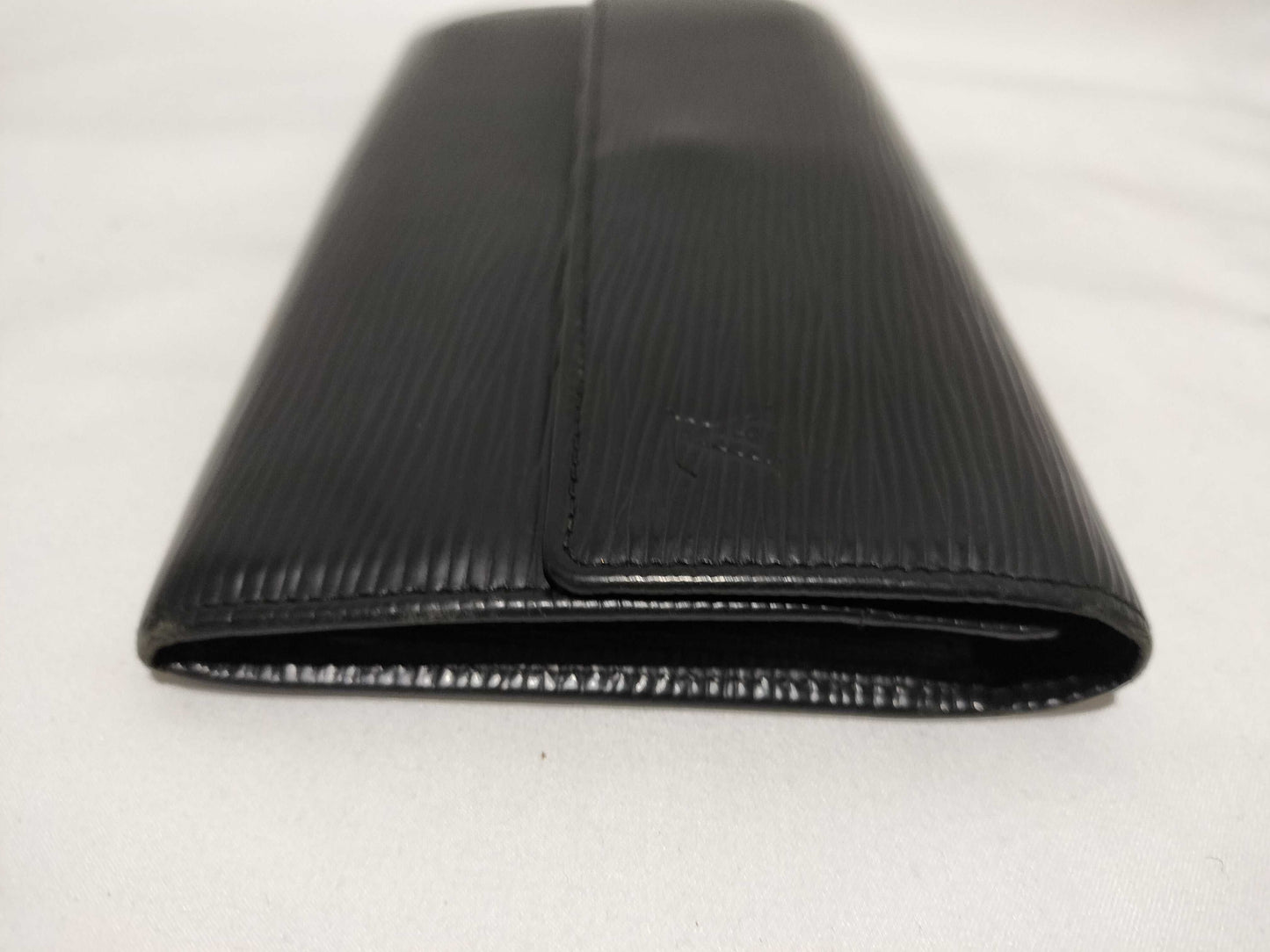 LOUIS VUITTON Epi Epi Long Wallet Sarah Wallet