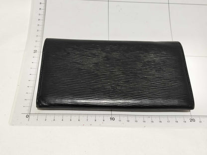 LOUIS VUITTON Epi Epi Long Wallet Sarah Wallet