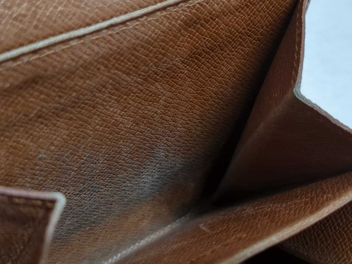 LOUIS VUITTON Monogram Wallet 