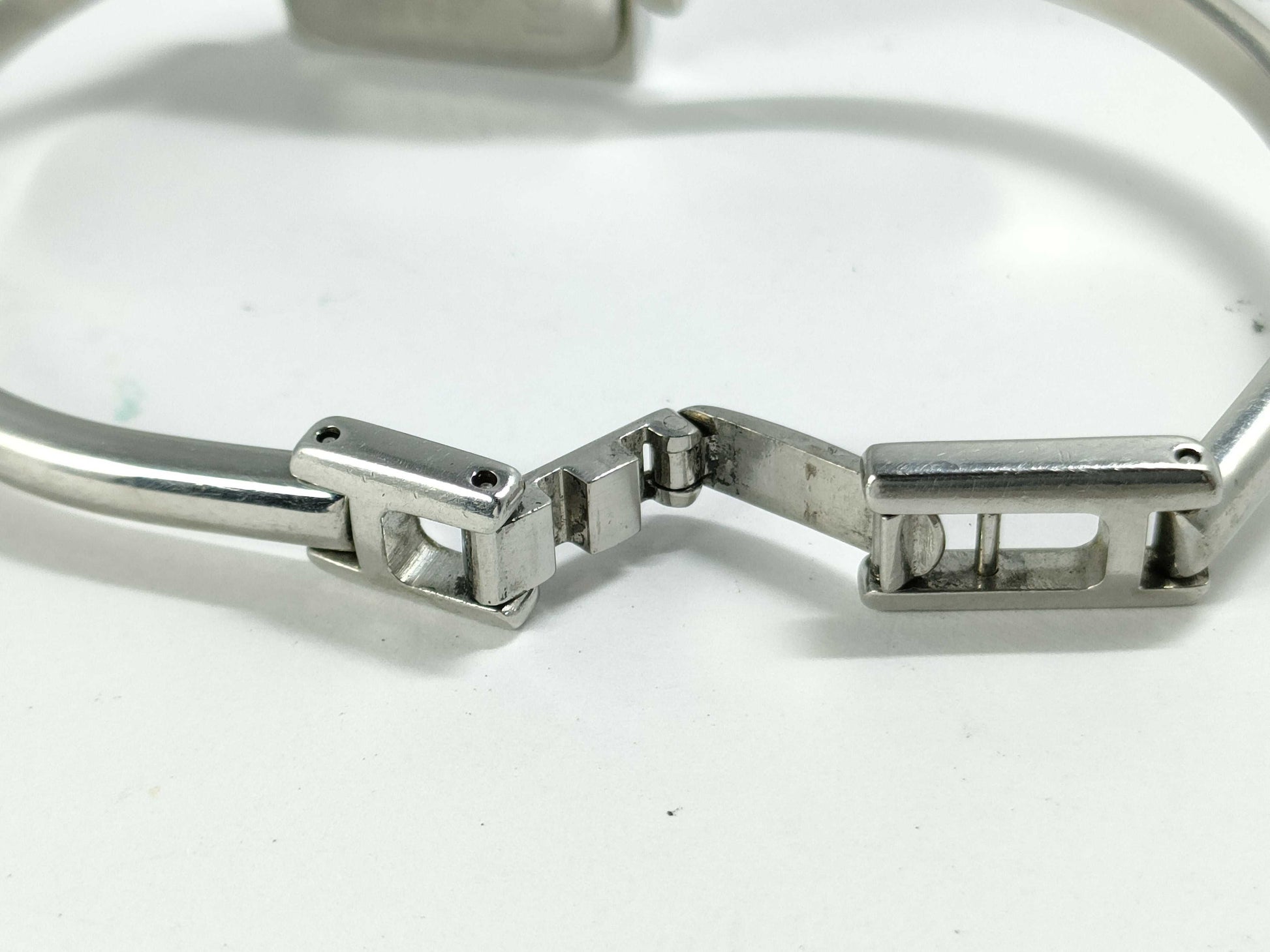 GUCCI 1900L 0312655 Women's Watch, Unworked