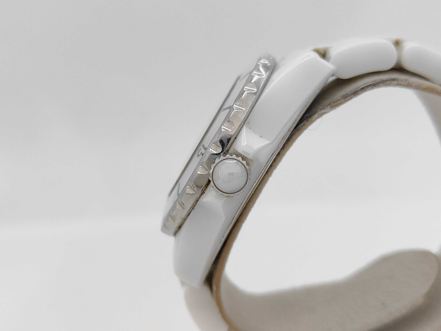 CHANEL J12 H0968 Quartz White Dial Boys' Watch