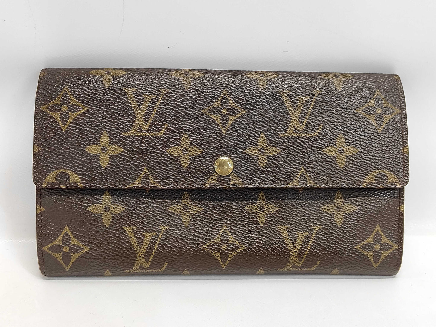 LOUIS VUITTON Monogram Postfeuille Sarah Wallet