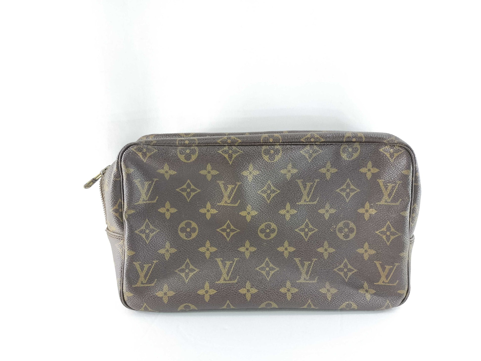 LOUIS VUITTON Monogram True Toilet 28 Second Bag