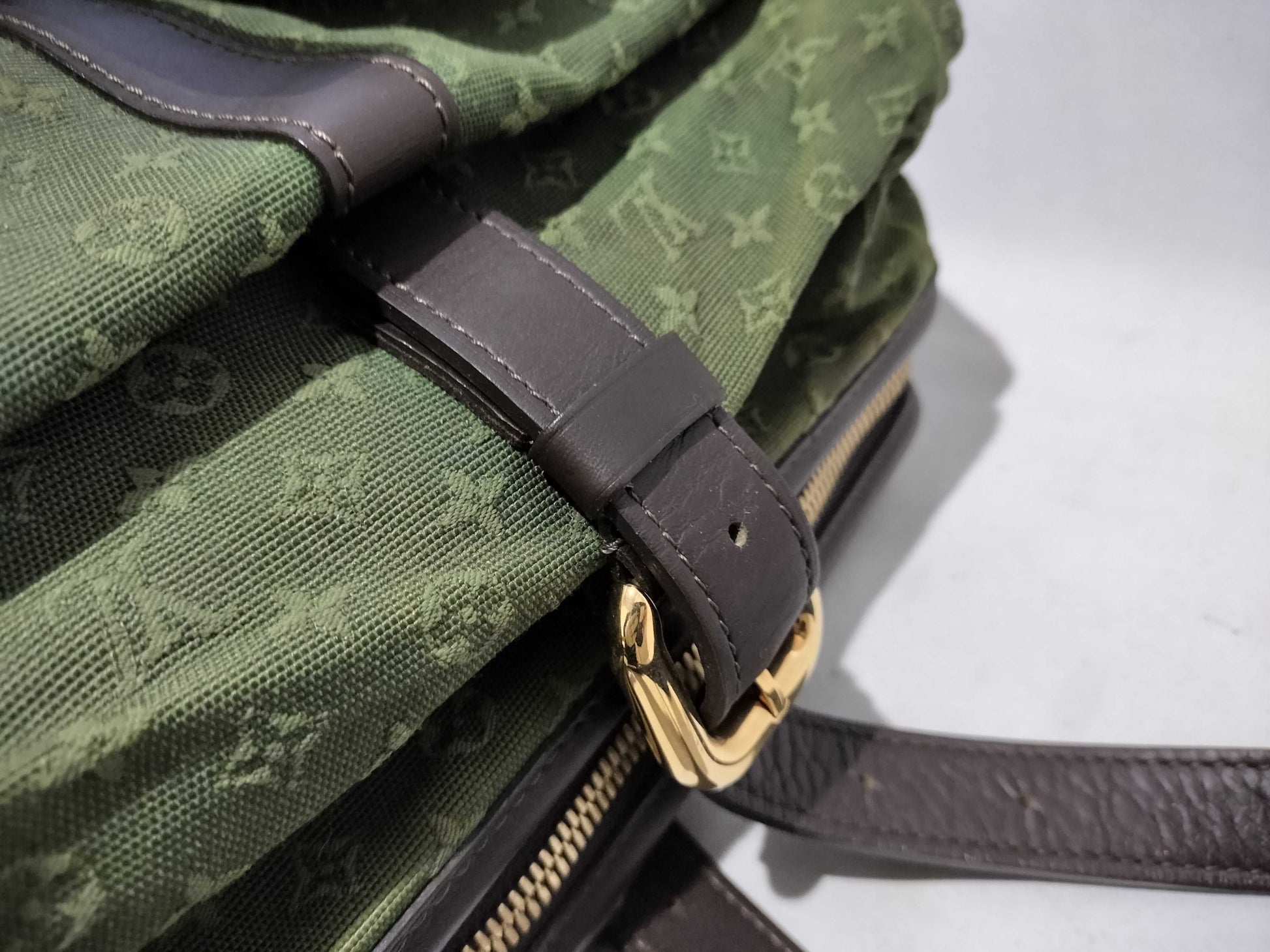 LOUIS VUITTON Monogram M42332 Boston Bag