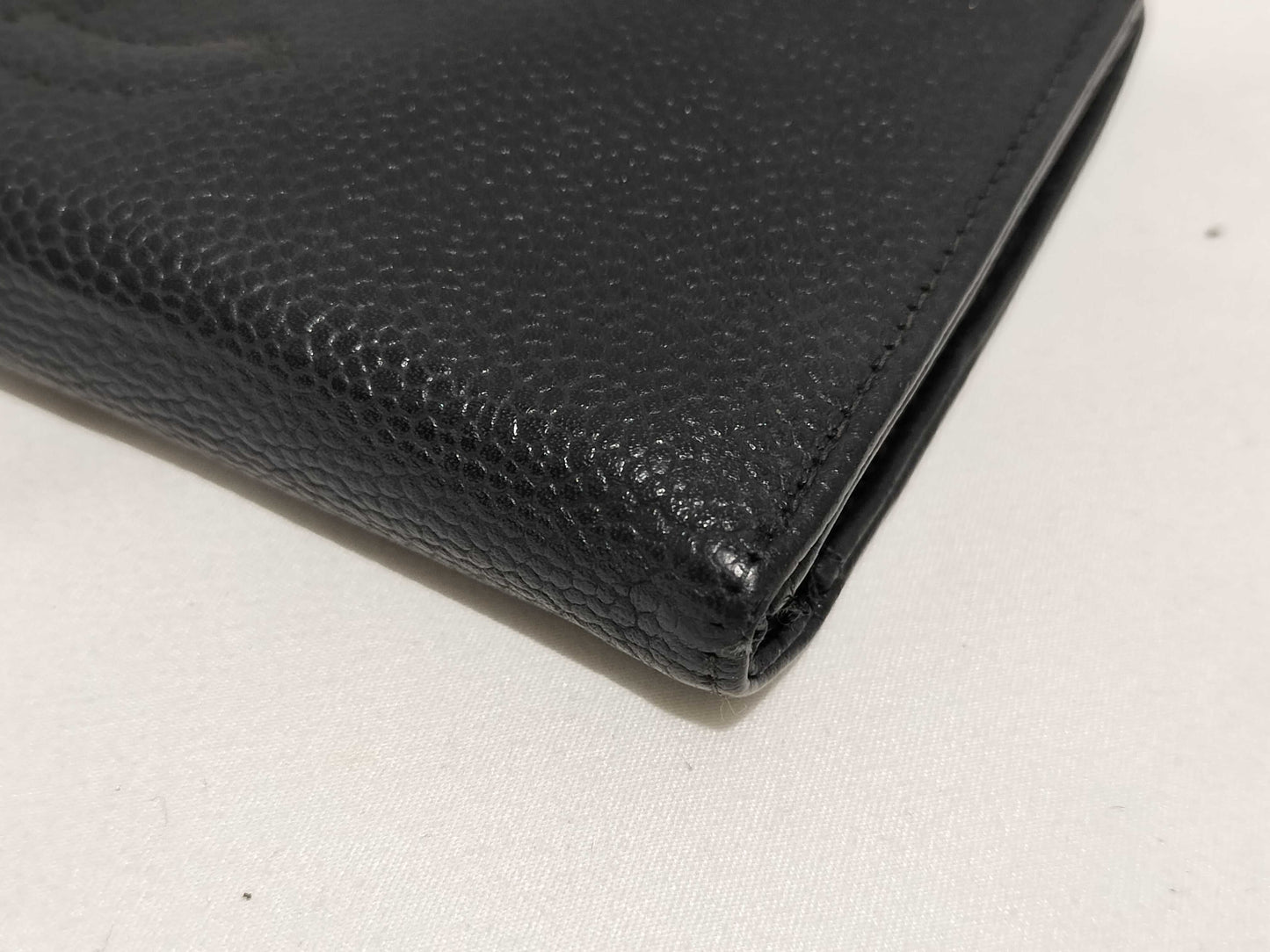 CHANEL Caviar Skin Long Wallet