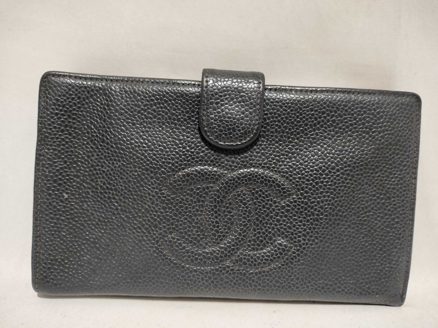 CHANEL Caviar Skin Long Wallet