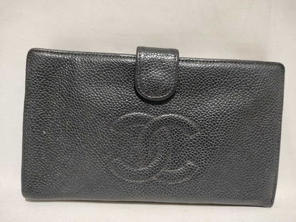 CHANEL Caviar Skin Long Wallet