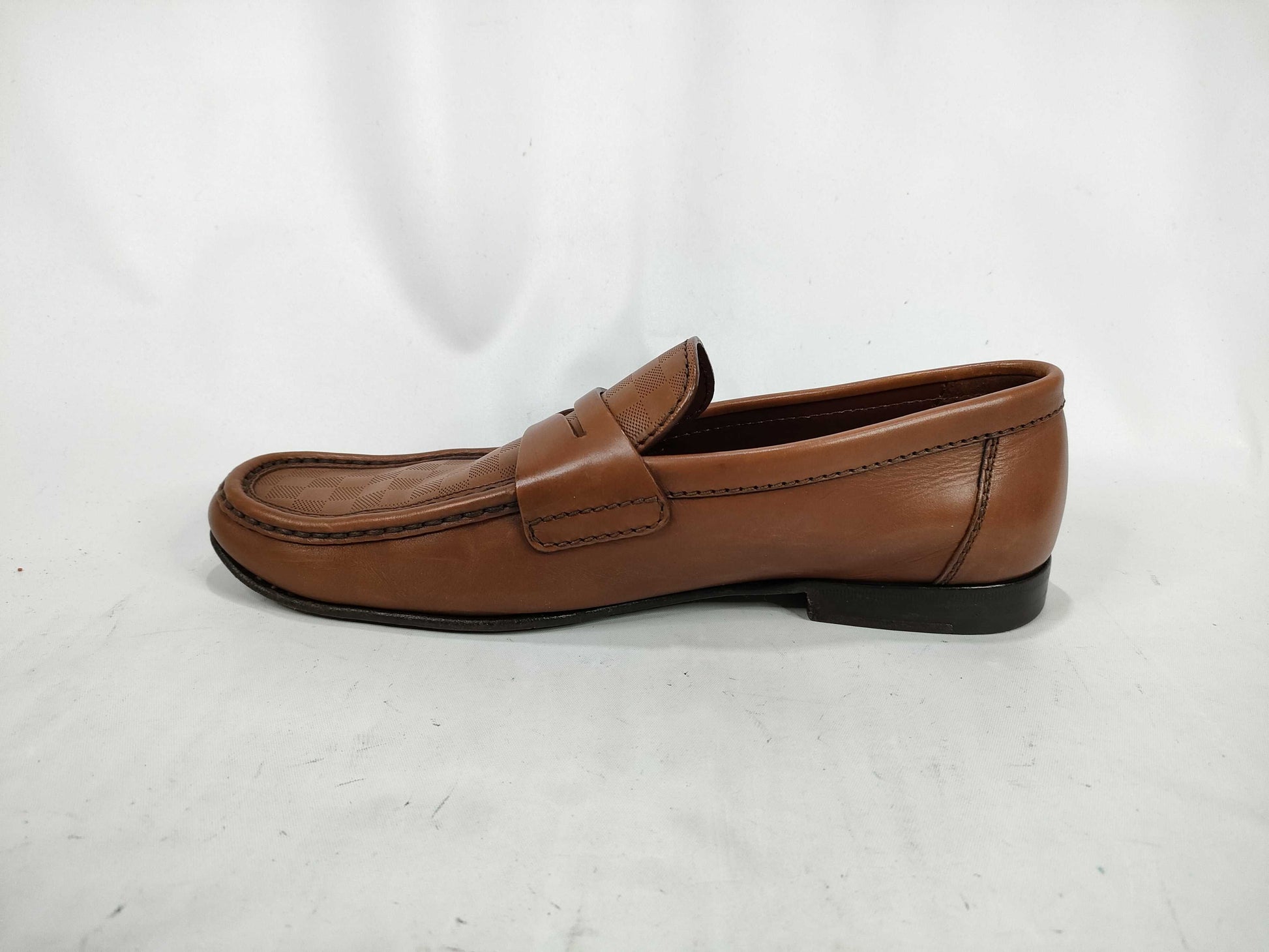 LOUIS VUITTON Damier Loafers