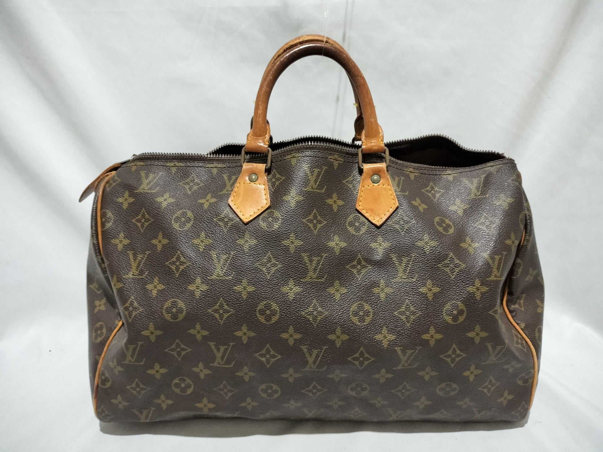 LOUIS VUITTON Monogram M41106 Speedy 40 Boston Bag
