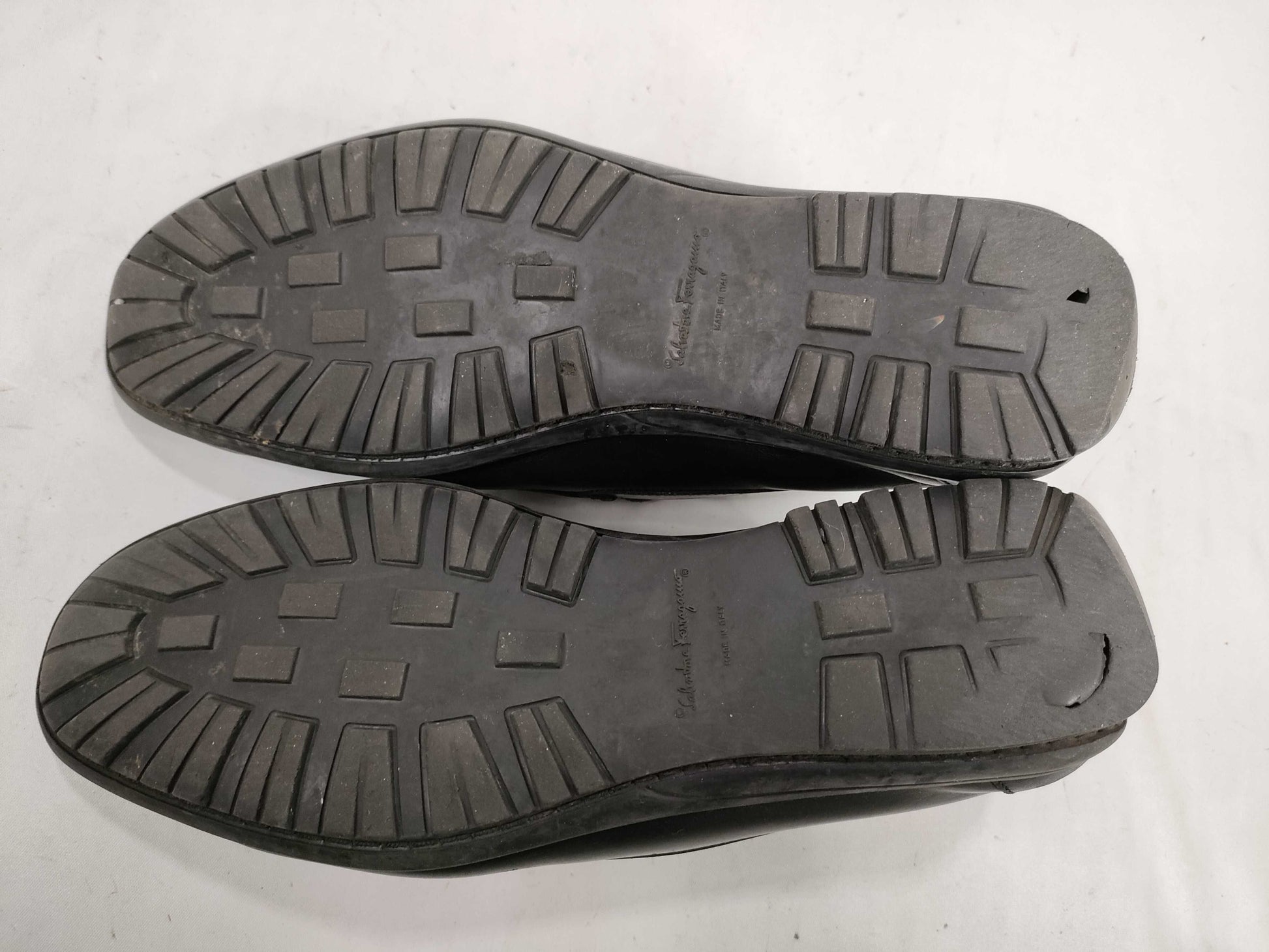 Salvatore Ferragamo Gancini Black Business Shoes