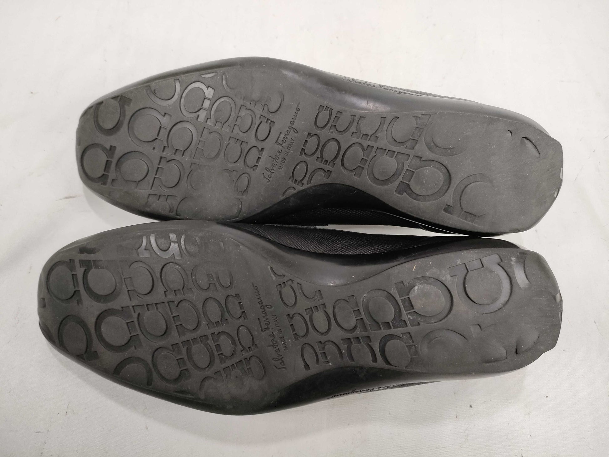 Salvatore Ferragamo Gancini Black Business Shoes