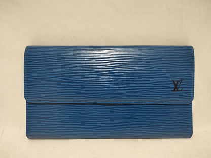 LOUIS VUITTON Epi M63384 Porte Tresor International Wallet