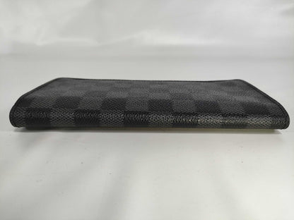 LOUIS VUITTON Damier Graphite N62665 Portefeuille Brazza Wallet