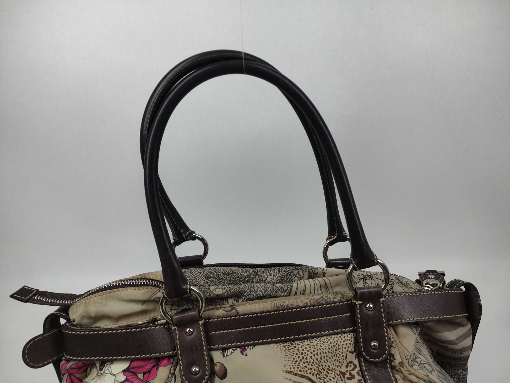 Salvatore Ferragamo GD-21A037 Handbag